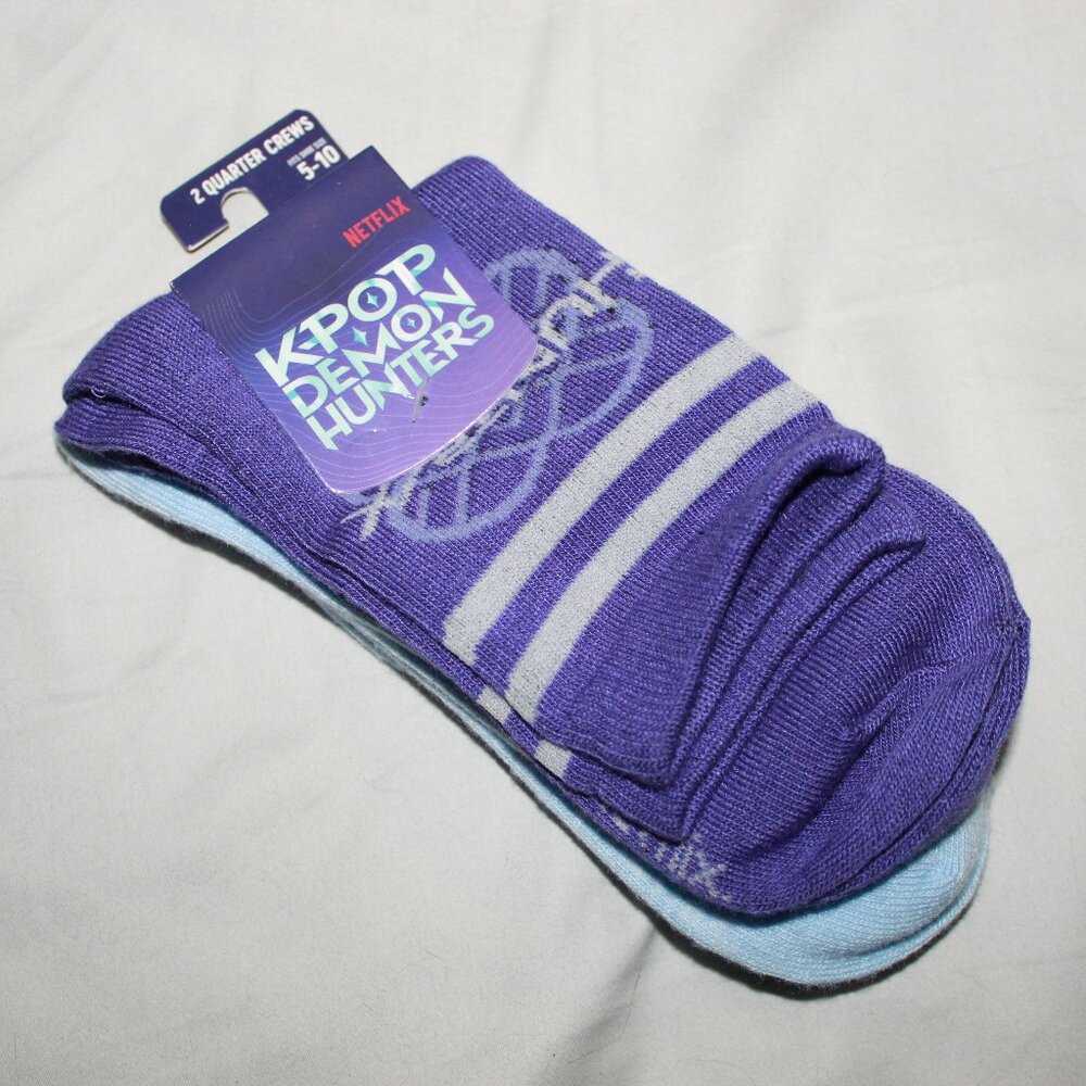 NWT Netflix Kpop Demon Hunters Women's Quarter Crew Purple & Blue Socks 2 Pack